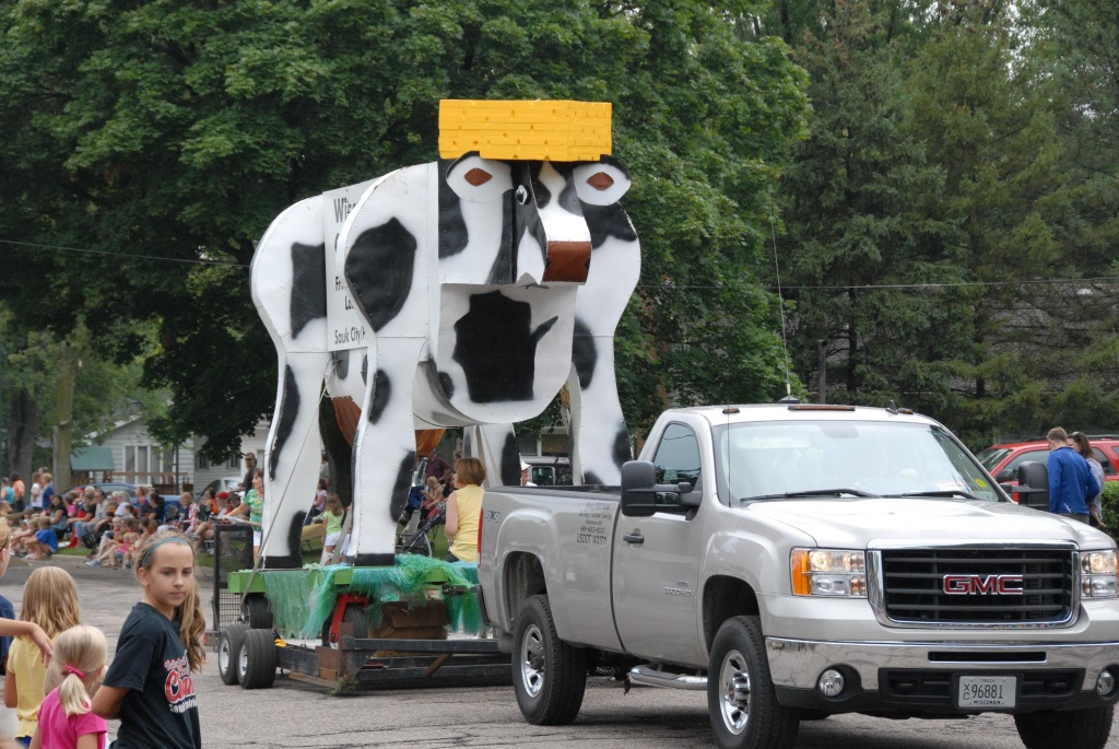 Credit - Wisconsin State Cowchip Throw Festival