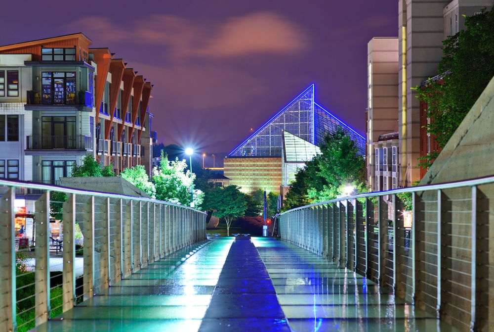 Urban scene in downtown Chattanooga, Tennessee, USA.