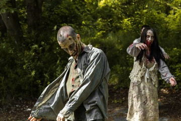 zombies walking dead