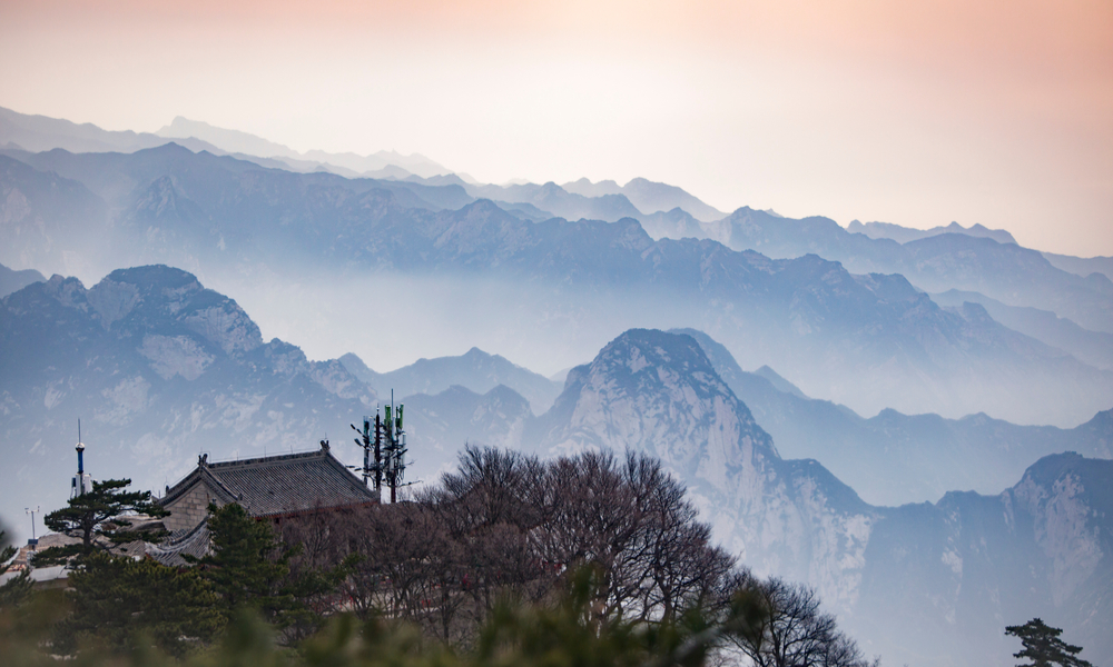 Sunset at Huashan (Hua Shan) mountain, China, X'ian, province Shaanxi, one of the most famous mountains