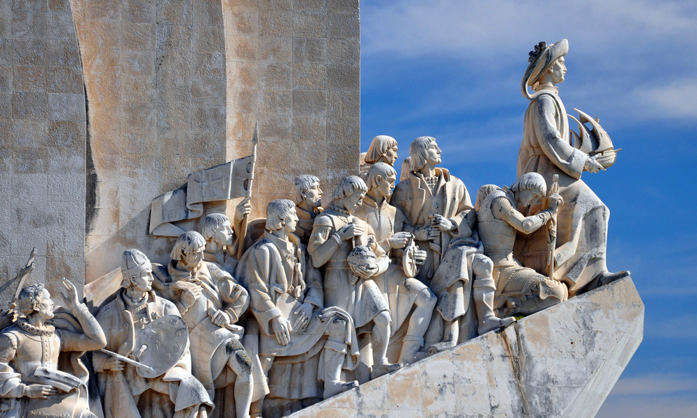 monument to the discoveries Lisbon