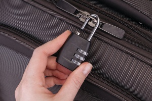 locking luggage