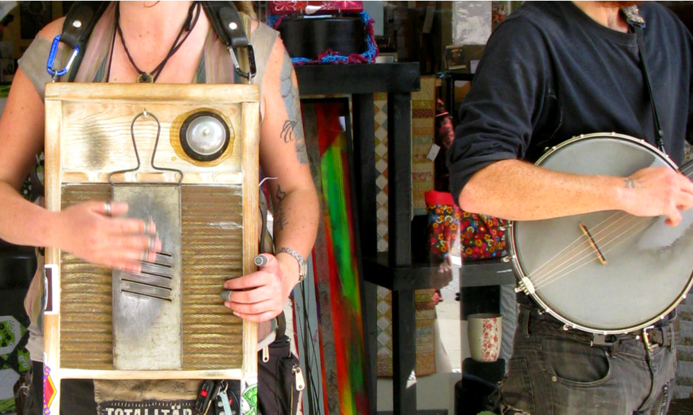 Unusual things to do in Asheville NC: Wash Tub and Banjo Playing Buskers