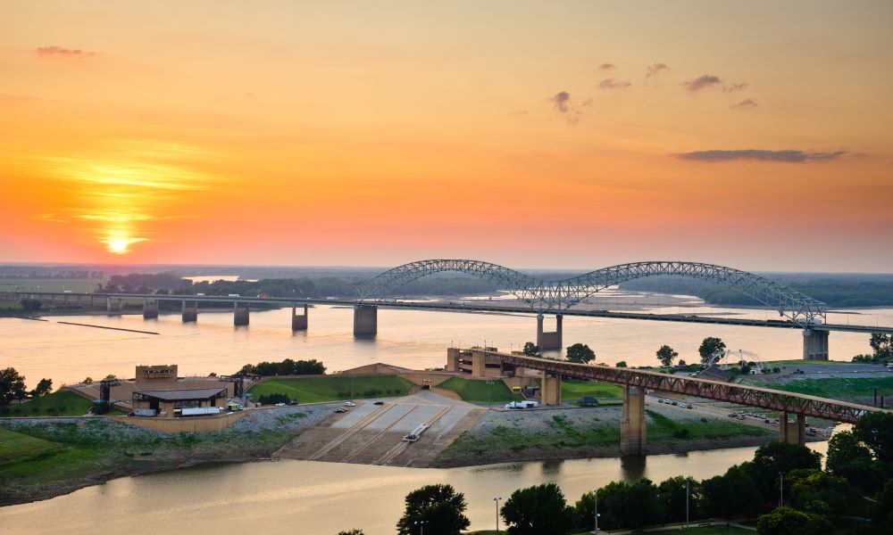 things to do in memphis with kids mud island mississippi river