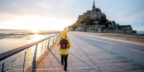 Tourist heading to Mount Saint-Michel