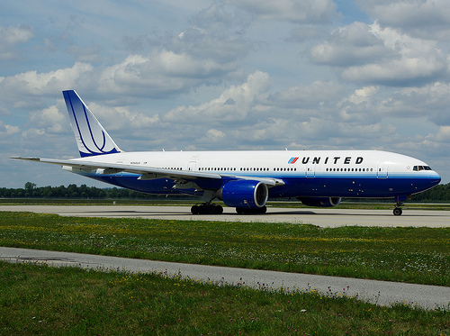 United Airlines to take off with new service this spring