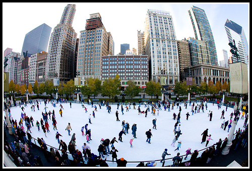 Family Travel: Five Outdoor Ice Skating Rinks Worth the Trip, Flickr: fensterbeme