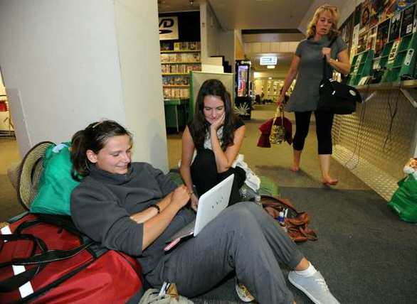 Travelers Await Evacuation out of Christchurch, IMG Cred: Chicago Tribune