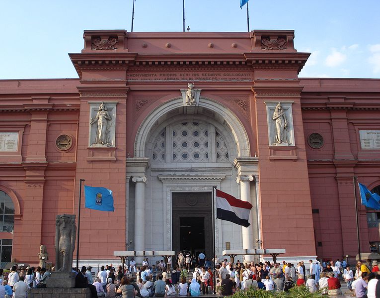 People gather outside the famed Egyptian Museum in Cairo (Image: 
Wikimedia)