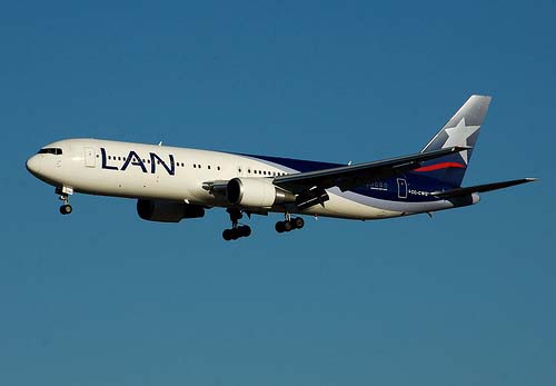 The<br />
planned merger between LAN and TAM airlines has been placed on hold