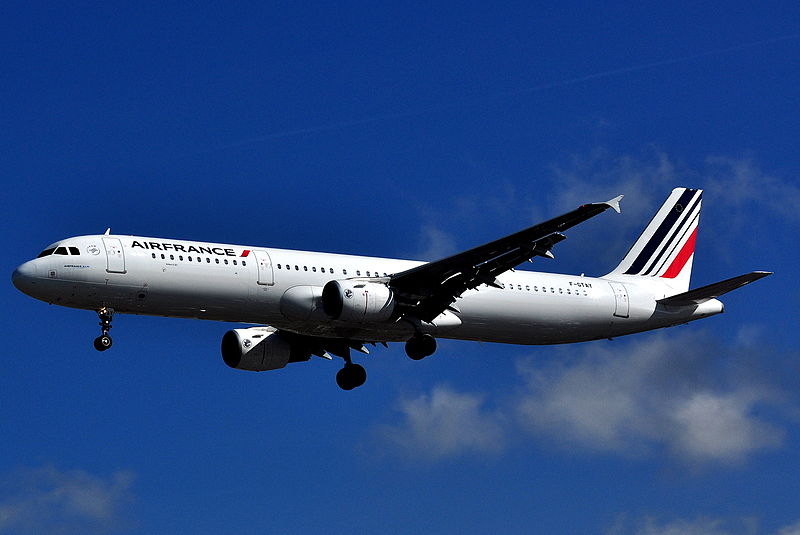 Air France will fly a female-only cabin crew from Paris to Hong Kong (Image: Wikimedia)