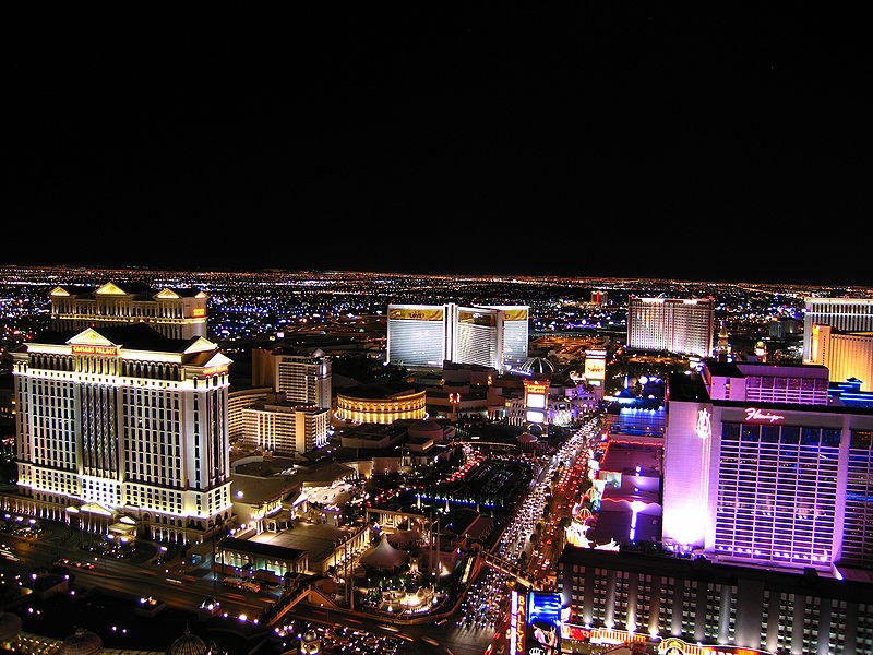 The Vegas Strip could soon be dominated by a 500-foot Ferris wheel
(Image: Wikimedia)