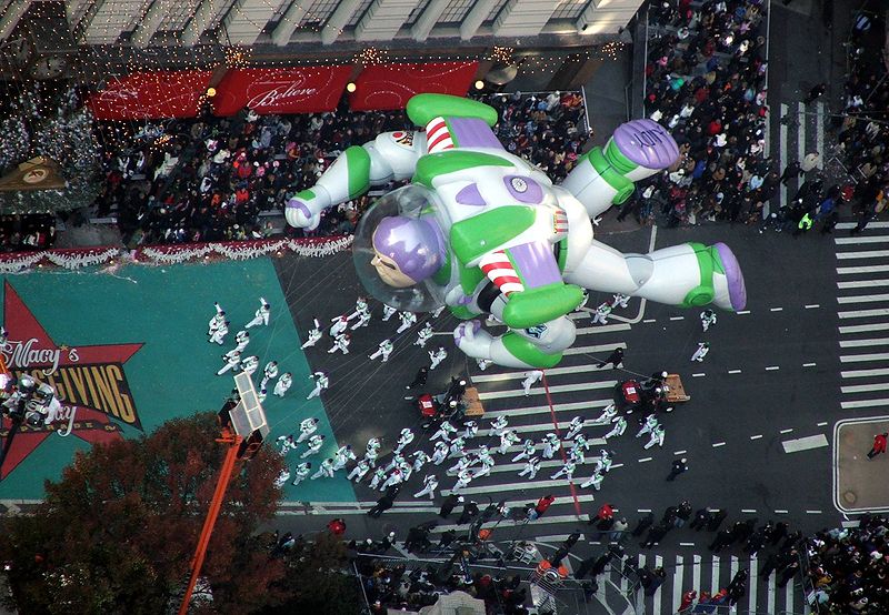 Buzz Lightyear travels down the parade route in 2009 (Image: 
Wikimedia)