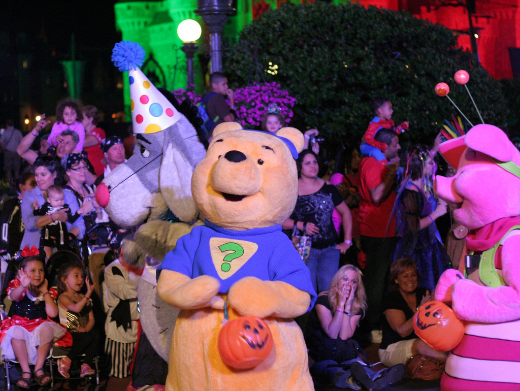 Winnie the Pooh characters celebrate Halloween in Disney World (Flickr: JeffChristiansen)