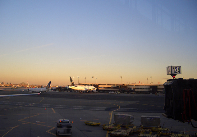 Newark and La Guardia Set For Improvements,flickr; j76a8p9f