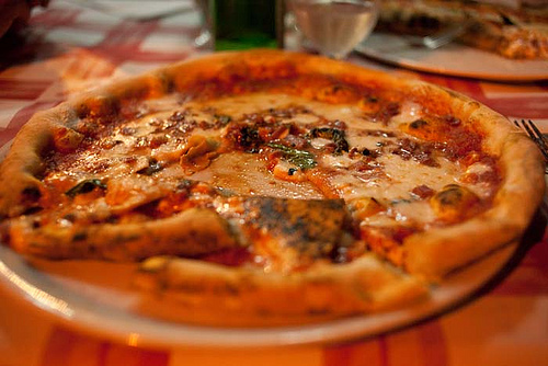 Best Pizzerias in Naples, Italy, Flickr: brendandudley