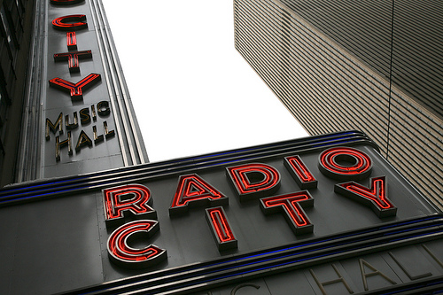 Family Travel: Radio City Music Hall, Flickr: endymion120