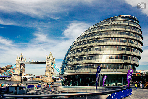 Explore London's South Bank. Photo credit: Chris Osburn