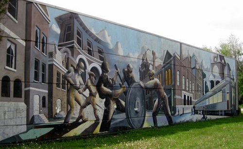 Mural in the Pullman Historic District