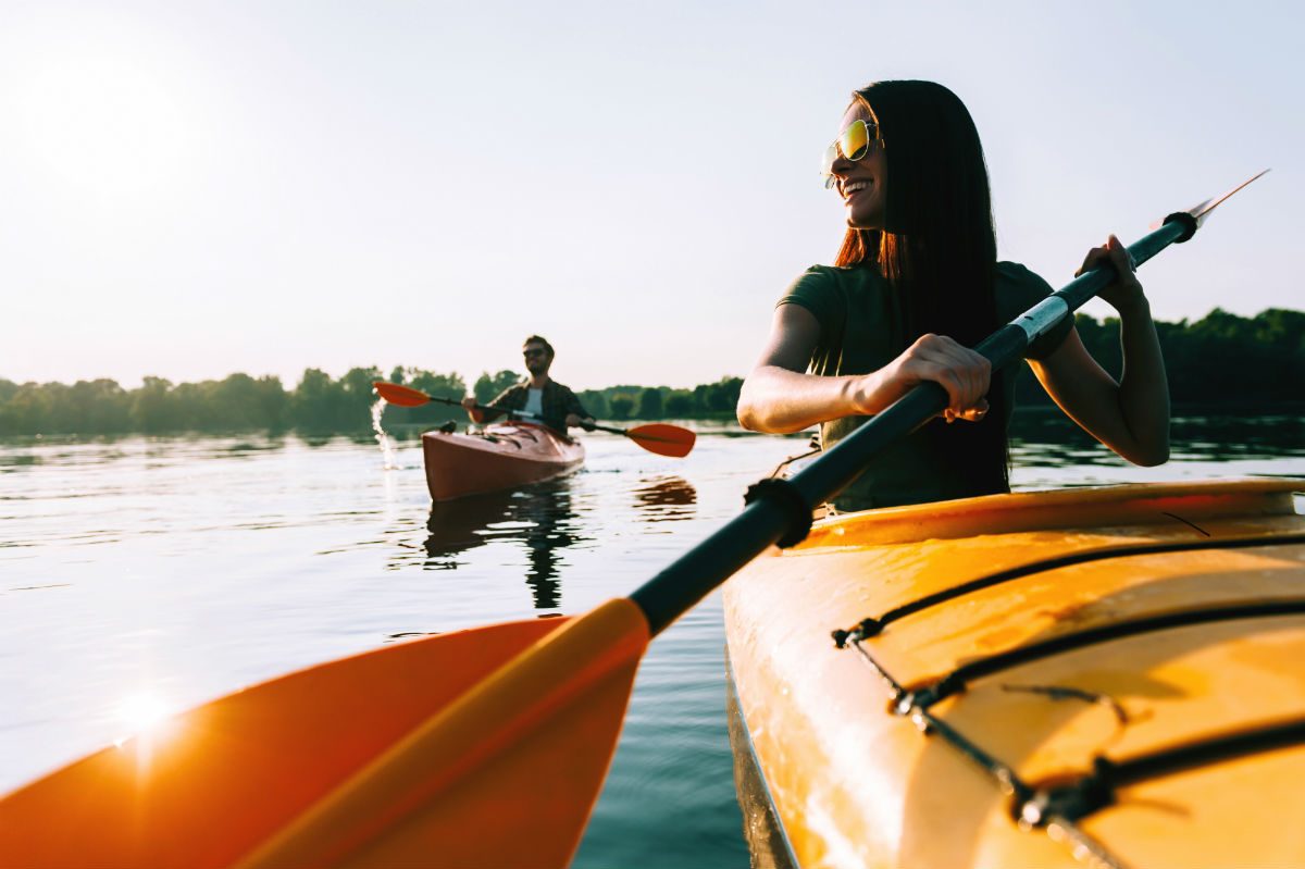 a couple kayaking